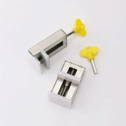2 Packs Verrou Cale Fenêtre Coulissante Avec Clé Limiteur Cadre Porte Coulissante Réglable En Alliage D'aluminium Sécurité Antivol Pour Sécurité Enfants Pour L'école Dortoir Bureau Domicile-Triomphe -Optimal Serrures Magasin 53948335 5